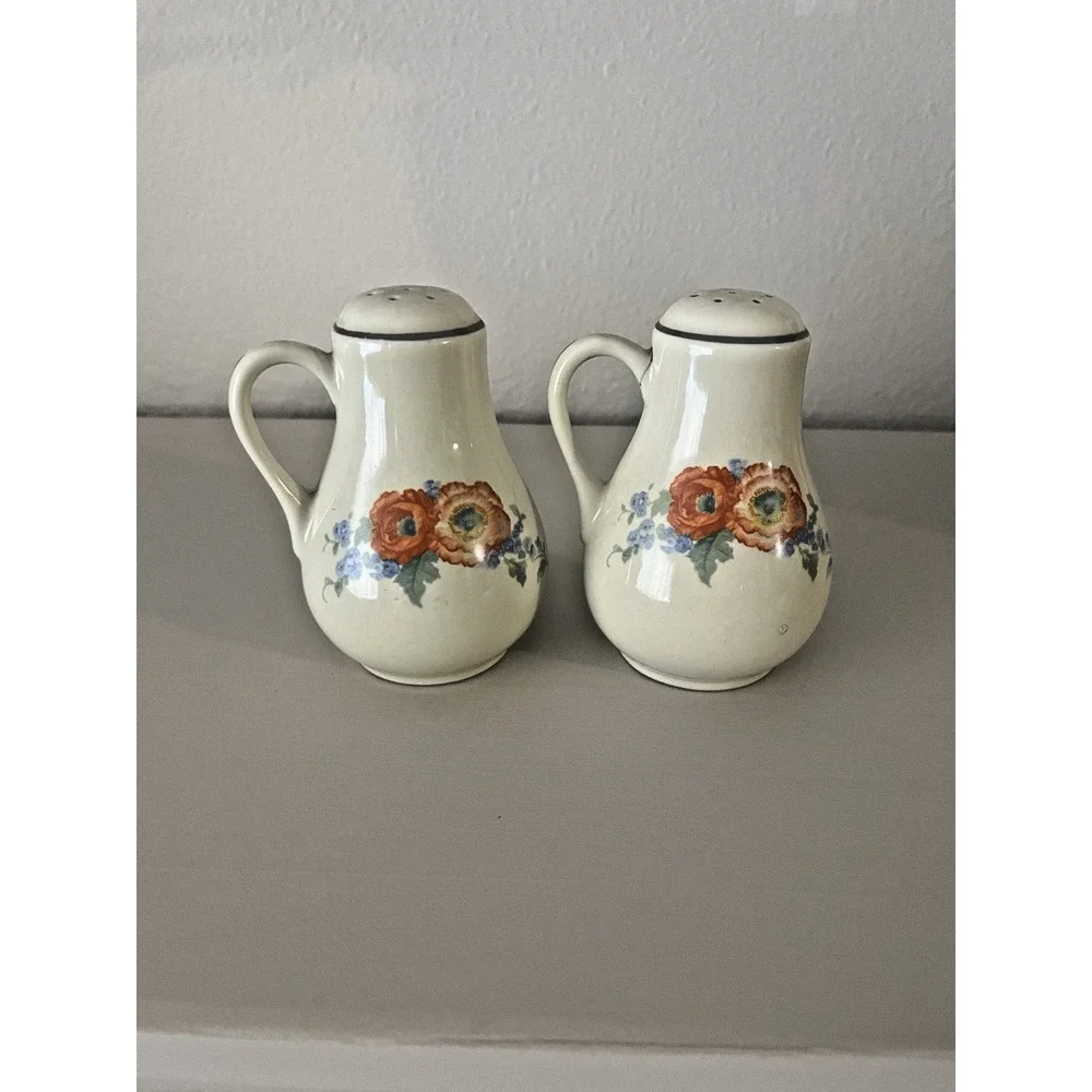 Hall MCM Vintage Orange Poppy Handled Salt‎ & Pepper Set w/o stoppers